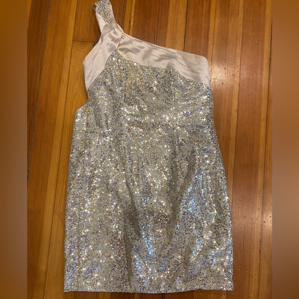 Backless one shoulder gold sequin dress
